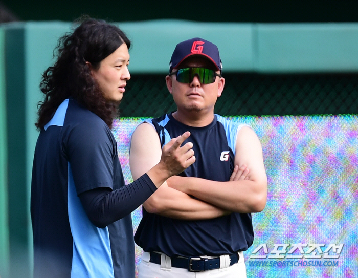 "김원중, 뒷 타자랑 붙으라고 했는데" 731 대첩? 충격 역전패 비하인…