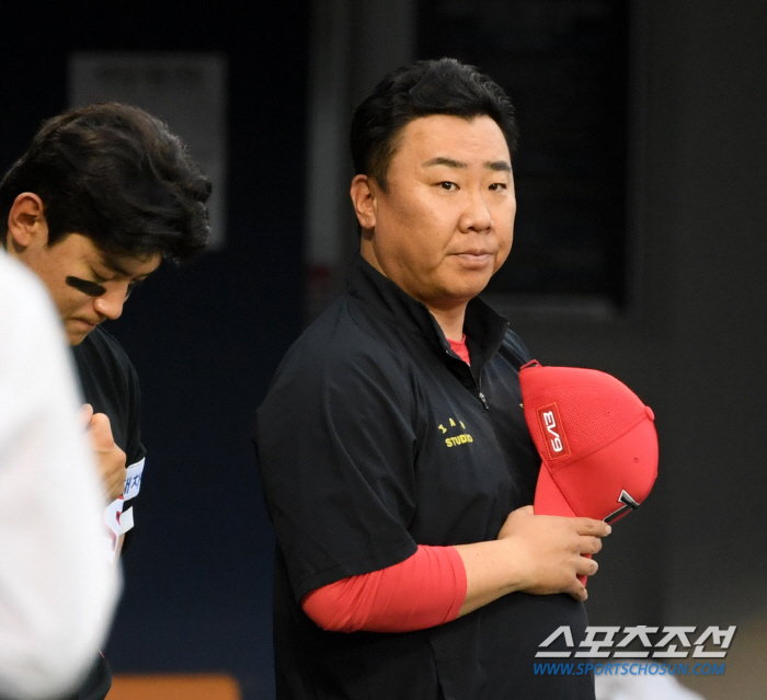 '역대급 30실점' 선두 KIA 충격의 패배…사령탑은 독려보다 '믿음' …