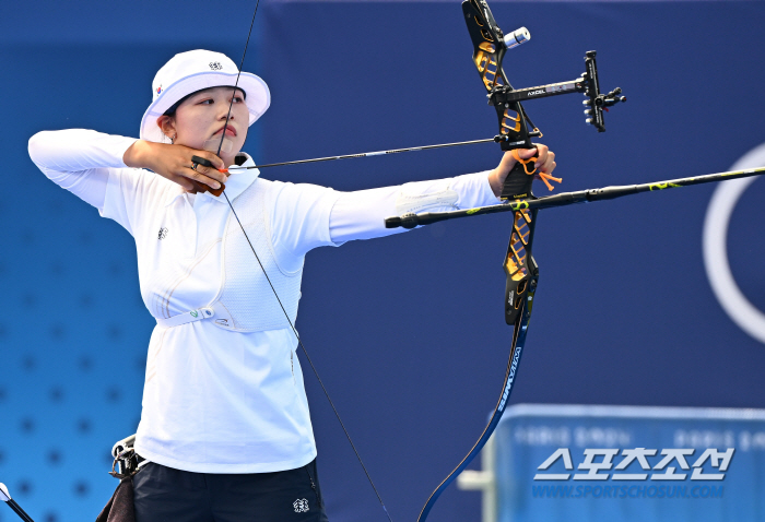 퍼펙트 게임, 女 양궁 개인전 에이스 임시현 64강, 32강 퍼펙트 게임