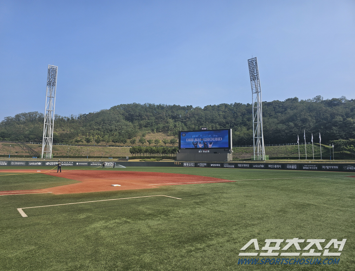 살인 폭염에 경기 강행, 염경엽 감독 또 격노 "선수들 구토한다는데 화가…