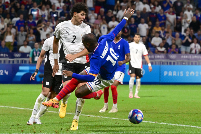 "한국이 어떻게 이겼지?" 프랑스 앙리호 폼 미쳤다, 이집트 3-1로 꺾…