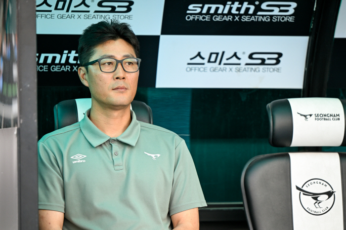 [오피셜]"벌써 사령탑 2명 '아웃" 성남FC, 최철우 감독과 결별…건강…