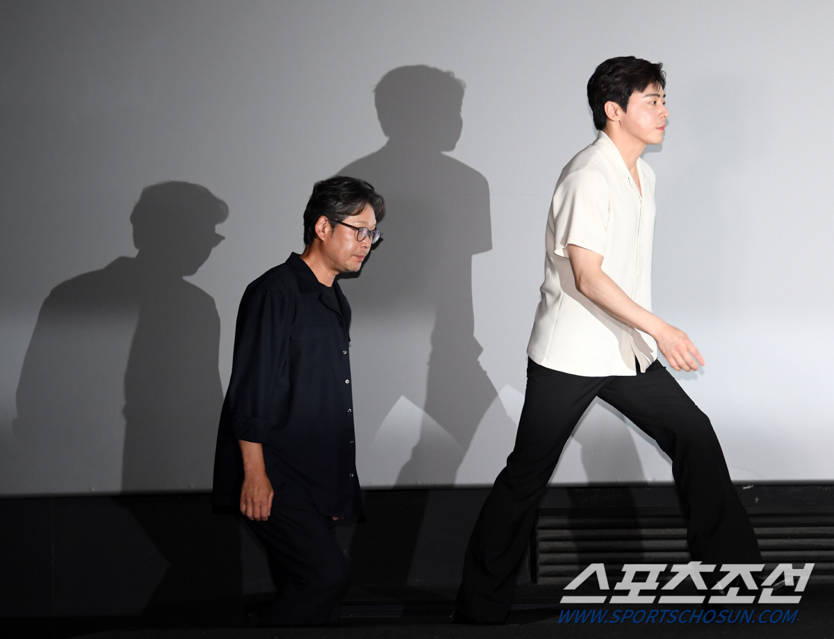 [포토] 유재명-조정석 '영화 행복의 나라'