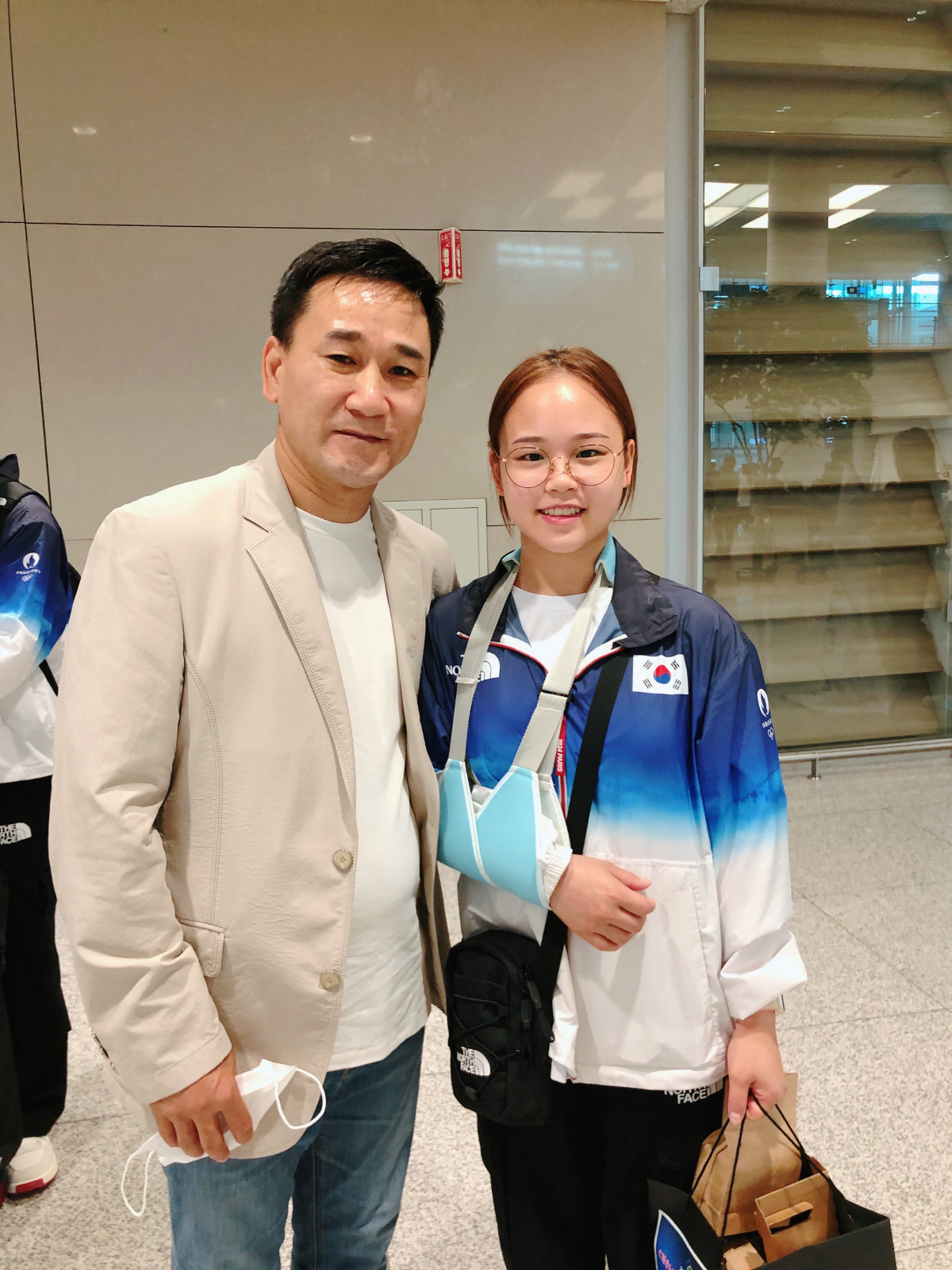 부상 투혼→보호대 착용 여서정, 묵묵하게 믿고 기다린 아버지 "부모 마음…