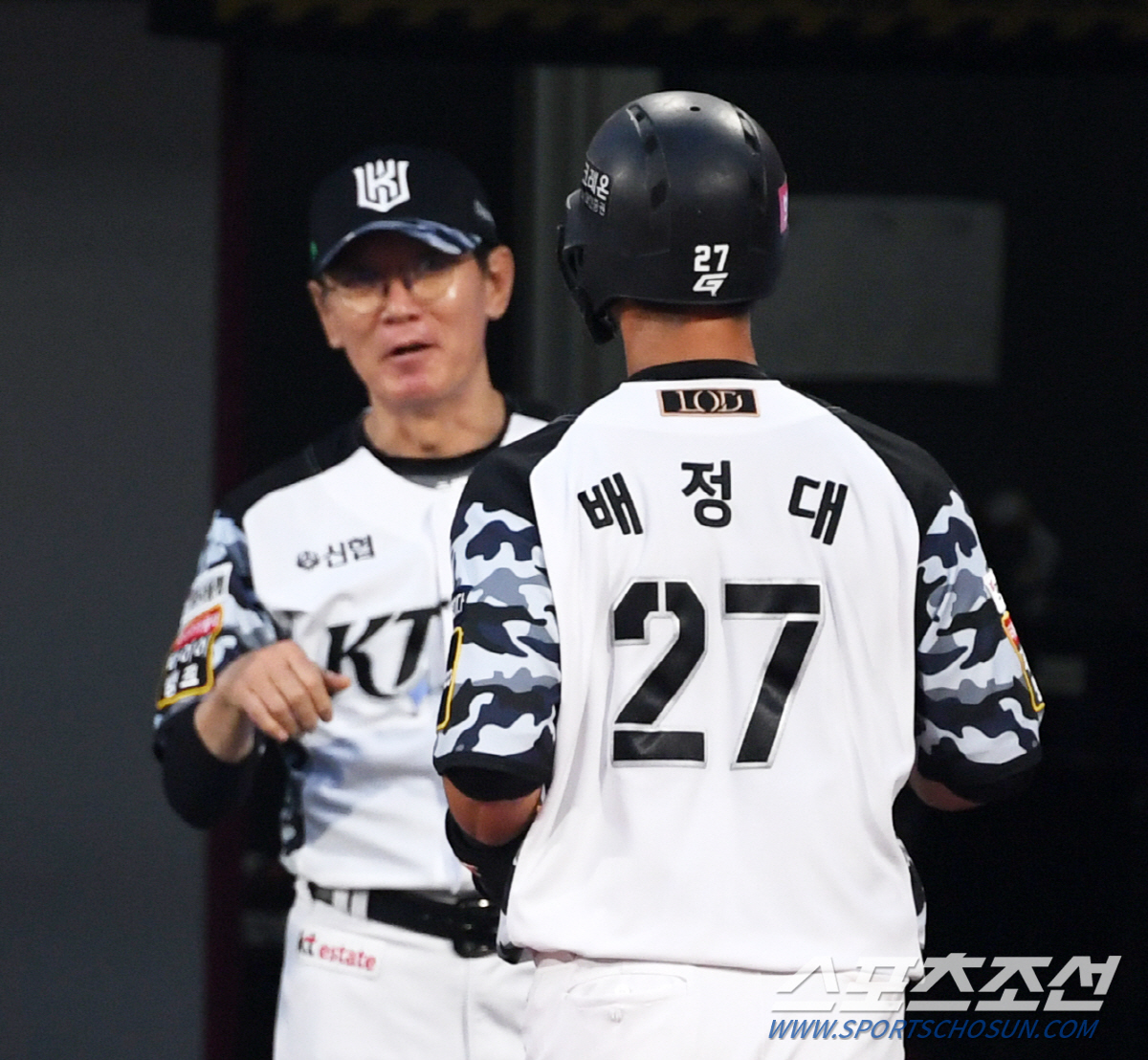 '타선 폭발+3실책 행운+선발 QS' 술술 풀린 KT, 선두 KIA 13…