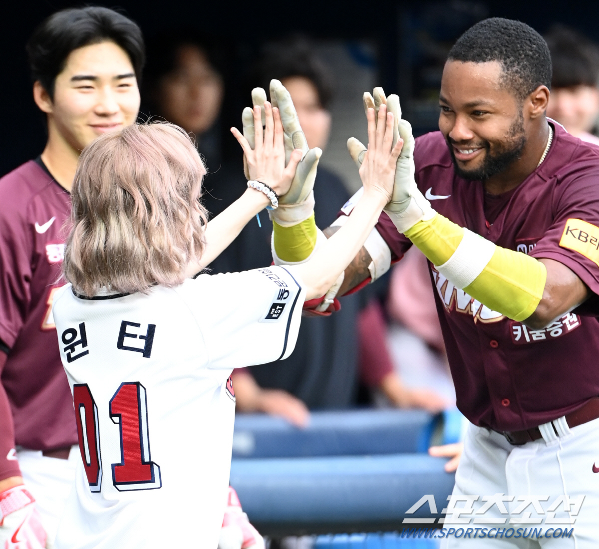 모두가 사랑했던 '흥부자' 도슨, 너무 안타까운 이별...수술, 재활 어…