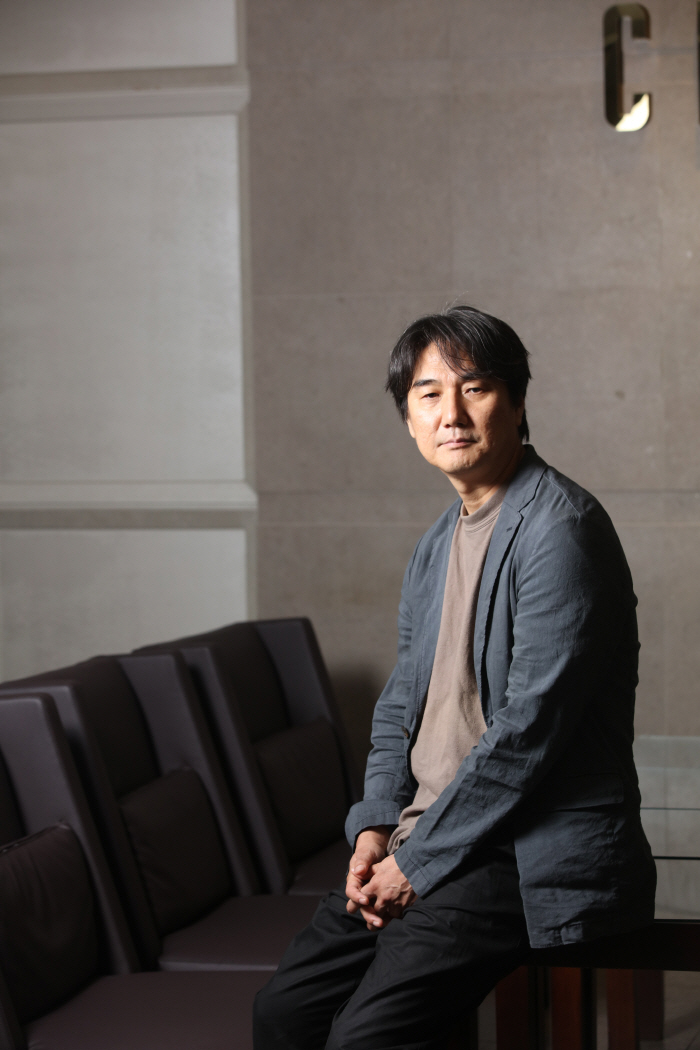 [SC인터뷰] "우리가 얼마나 좋은 배우를 잃었는지"…'행복의 나라' 추…