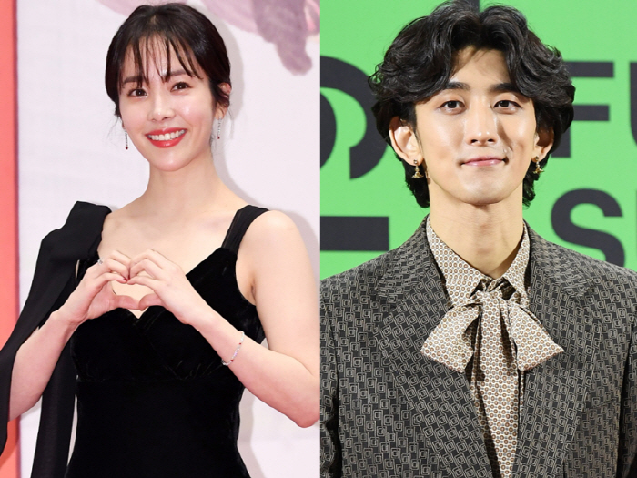 "파리서 스킨십 데이트" 한지민♥최정훈, 열애 인정에 '달달' 목격담 i…
