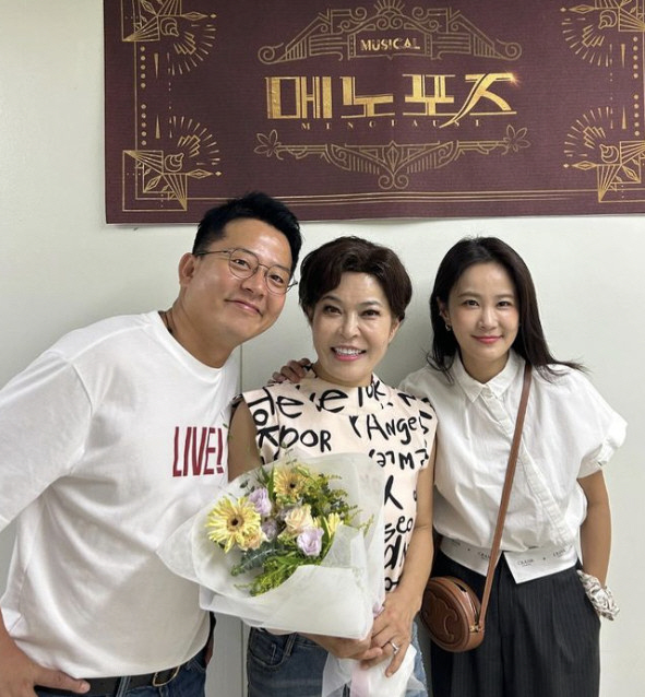 "결혼 고민" 김지민, ♥김준호와 공개 데이트 "두려움도 낭만적으로 풀어…