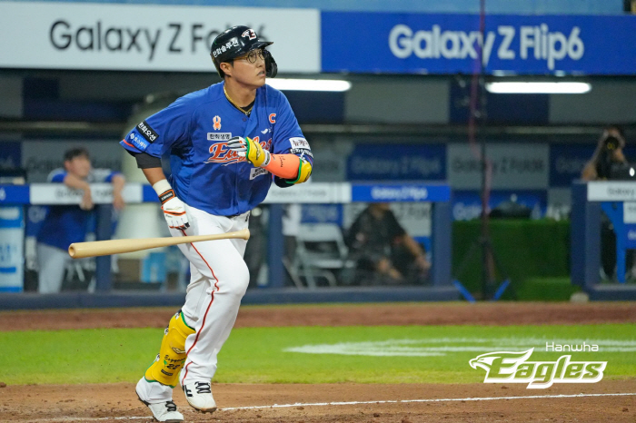 일주일 만에 '캡틴' 연타석포 또 터졌다…'문동주 6승' 한화, 삼성 잡…
