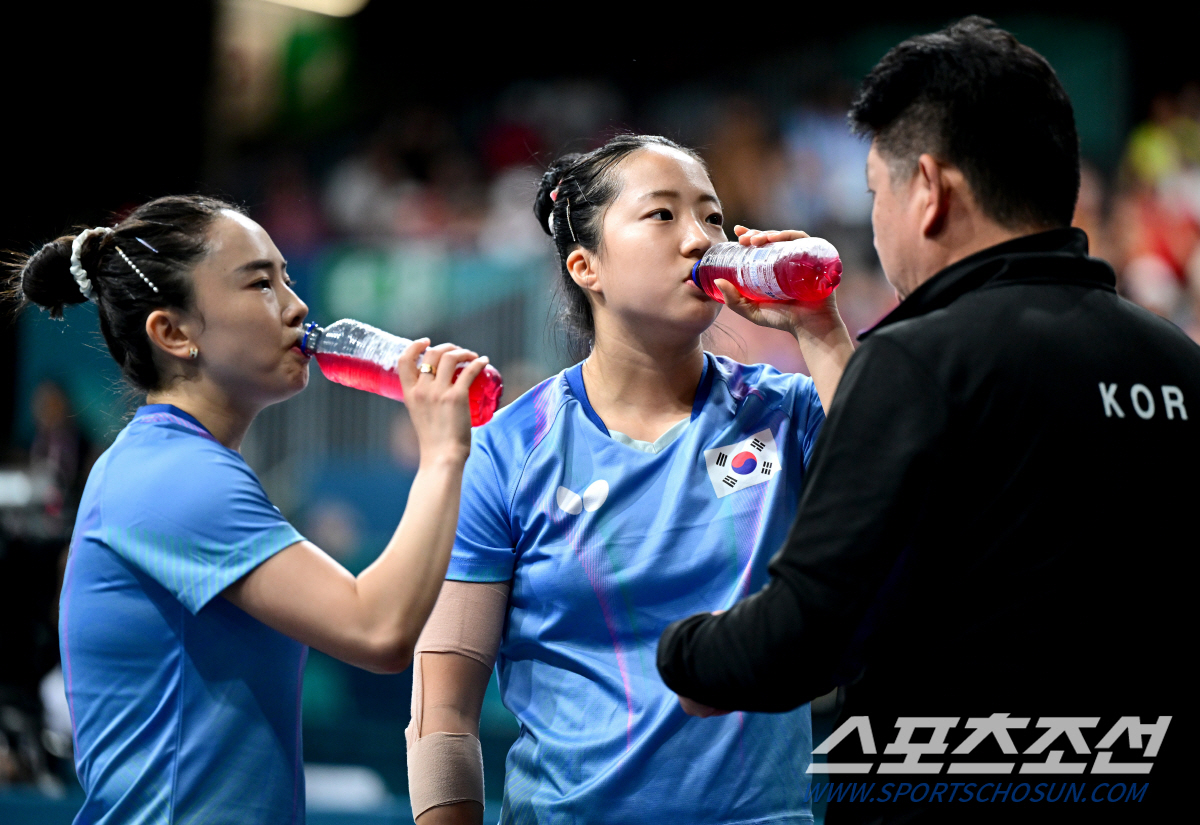 "우린 한마음,동메달 꼭 딸게요!" 신유빈X전지희X이은혜의 中꺾마...1…