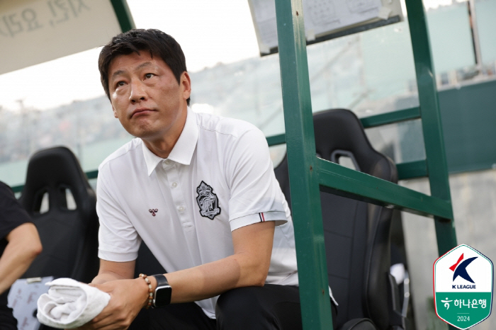 [현장인터뷰]박동혁 경남 감독 "또 선제실점...남자답고 씩씩하게 뛰자"