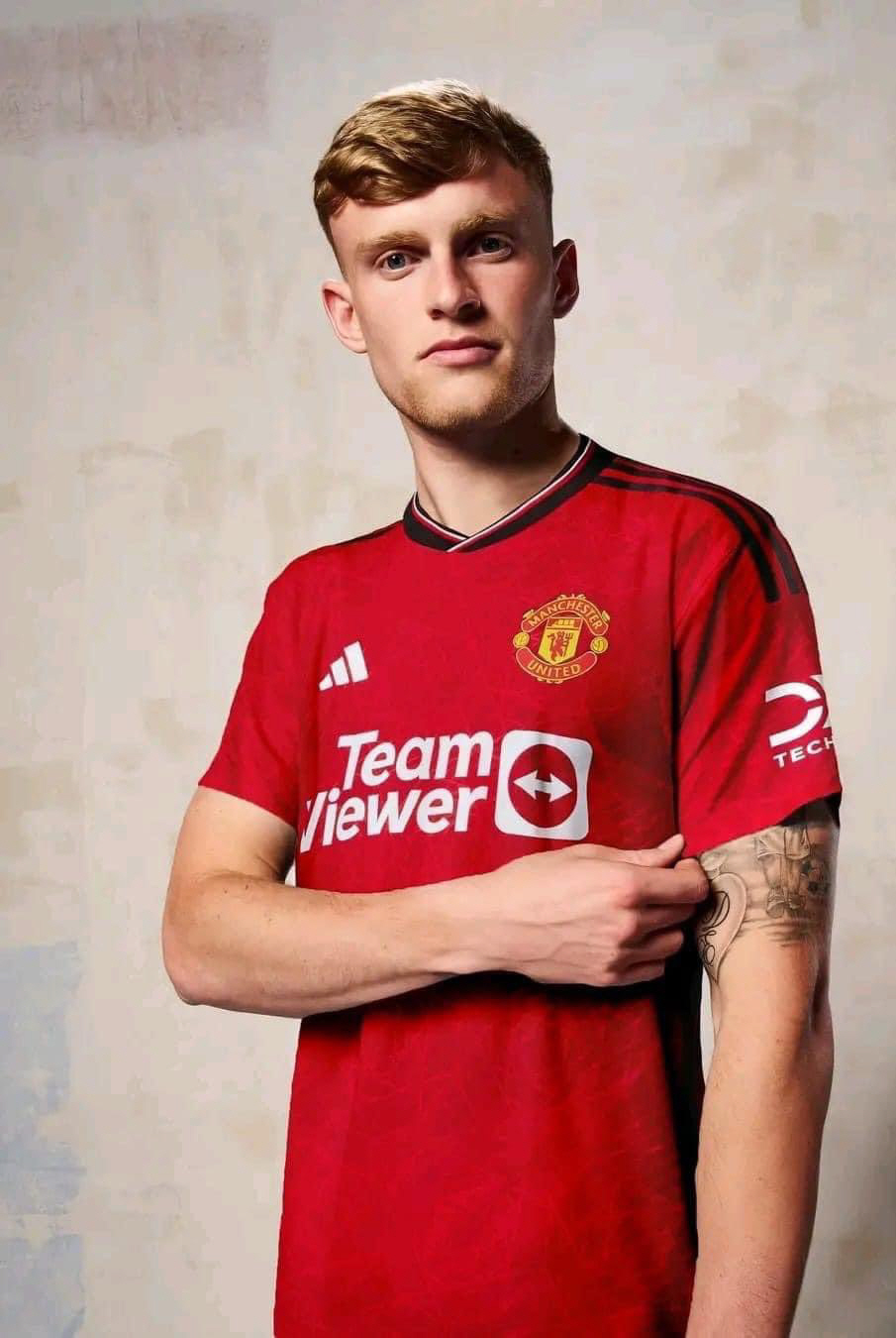 '아약스? 이번엔 센터백 집착남!'...英 특급 CB 영입 준비, 올여름…