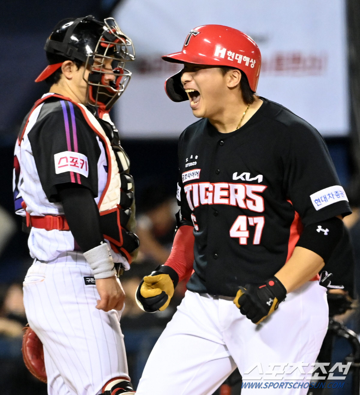 "편하게 쳐. 너 못치면 지면 되니까." 꽃감독 농담에 역전 투런포로 화…