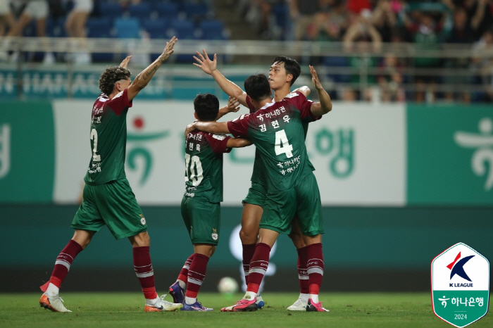 [K리그1 리뷰] 김재우 환상 중거리포+구텍 극장골, 대전 2-1로 41…