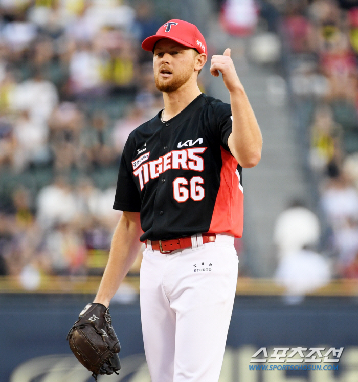 108구 역투→타선 폭발→KBO 첫승, KIA 라우어의 감격 "5회 앞두…