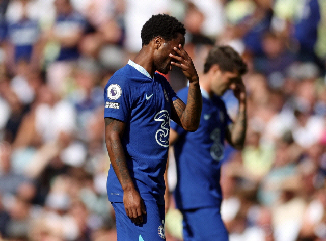 '주급 5억 7천' EPL 연봉 5위 슈퍼스타한테 도대체 무슨 날벼락?.…