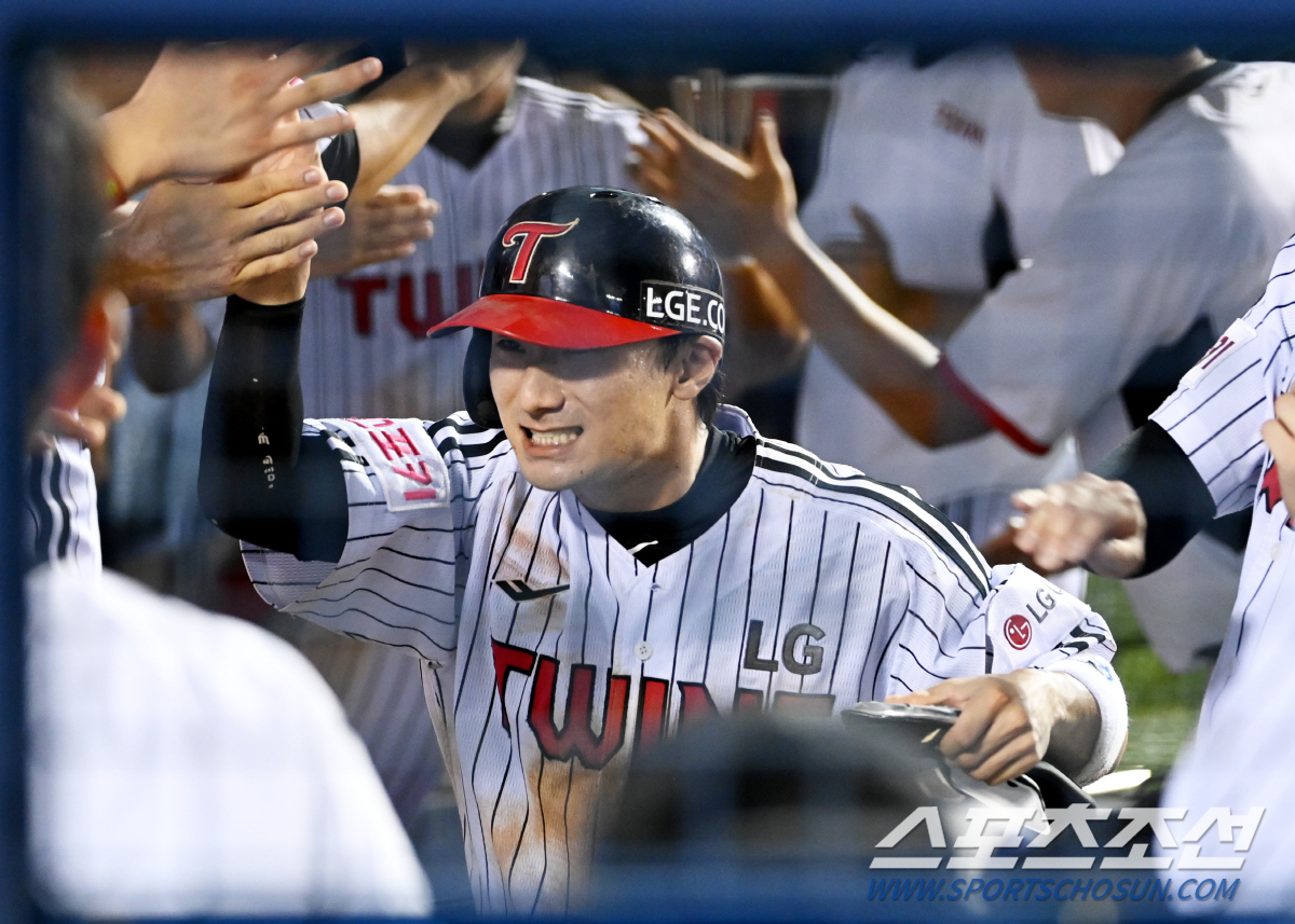 1위에 3연패, 삼중살 망신에도 다시 일어났다. '타점왕'의 2타점 역전…