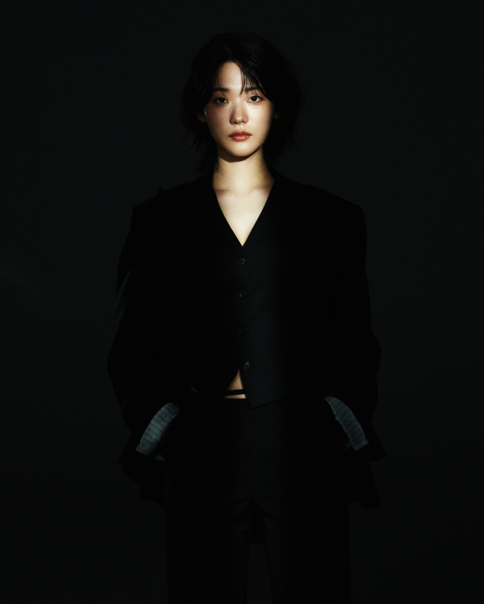 [인터뷰③]'폭군' 조윤수 "평생 긴 머리였는데 숏컷, 처음엔 속상…담배…