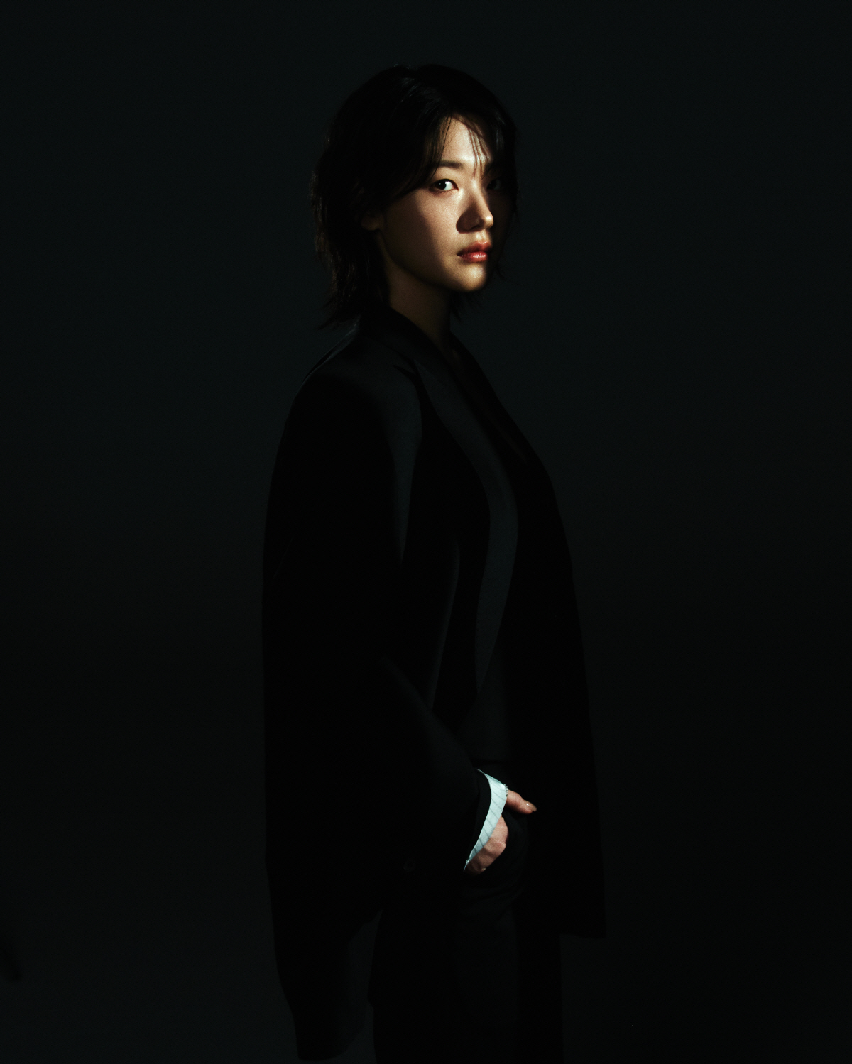 [인터뷰③]'폭군' 조윤수 "평생 긴 머리였는데 숏컷, 처음엔 속상…담배…