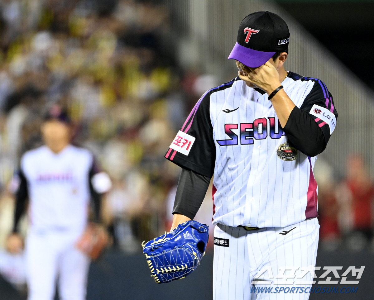 "1선발만큼 중요한데... 훈련부터 신중해야" 1위 맞대결서 뼈저리게 느…