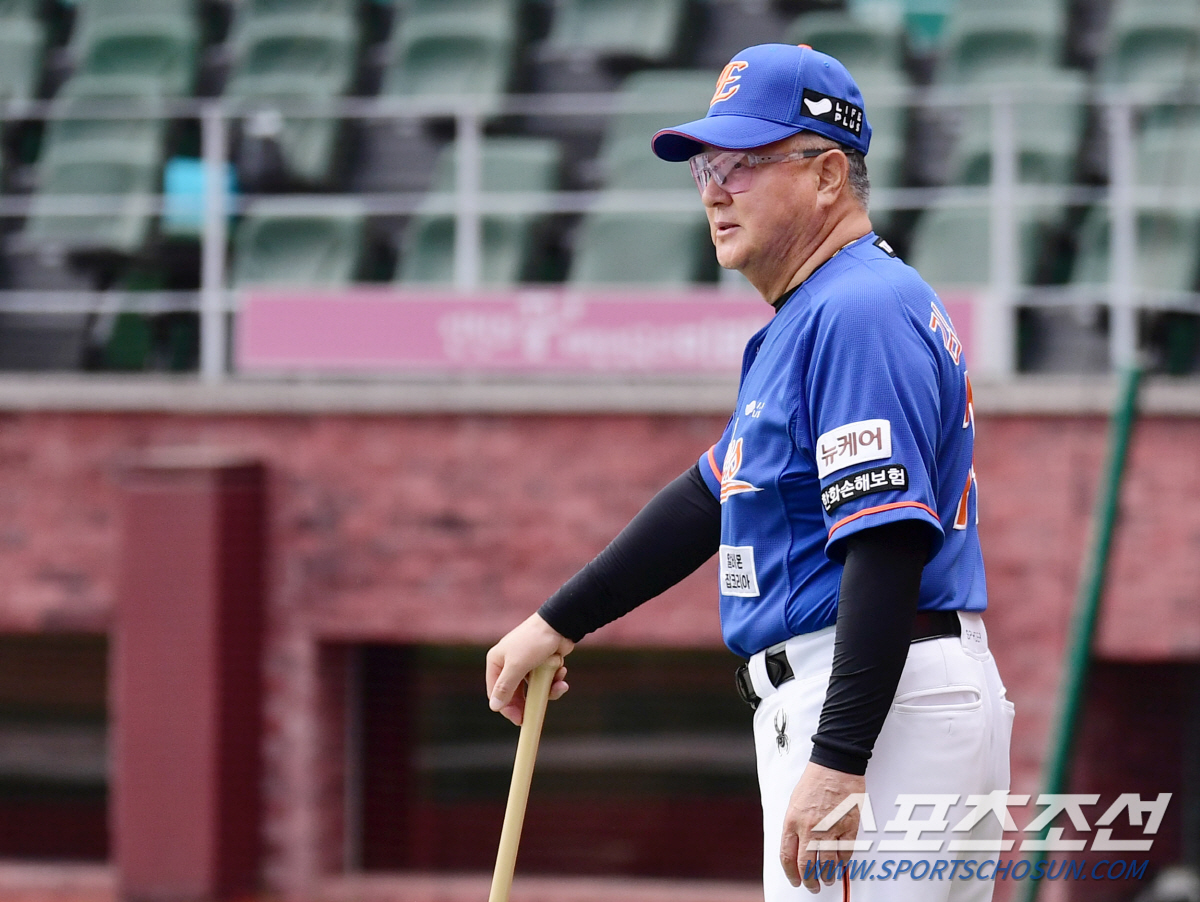 "지금이 마지막 찬스" 꺼지지 않은 불씨...한화 6년 만의 가을야구행,…