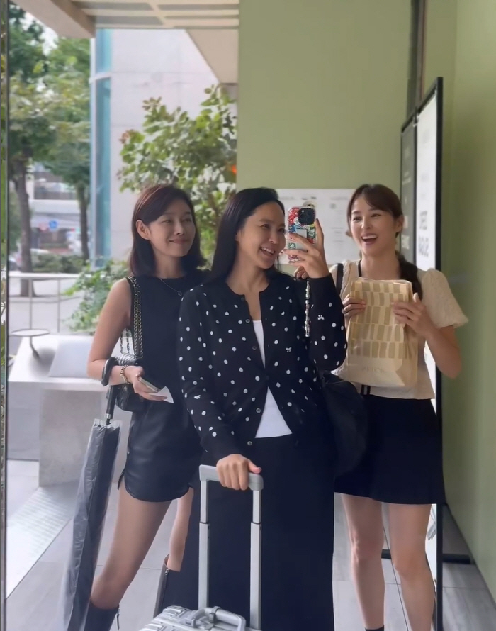 박지윤, 한혜진→가희와 한남동 데이트..화려한 '돌싱 라이프' 만끽