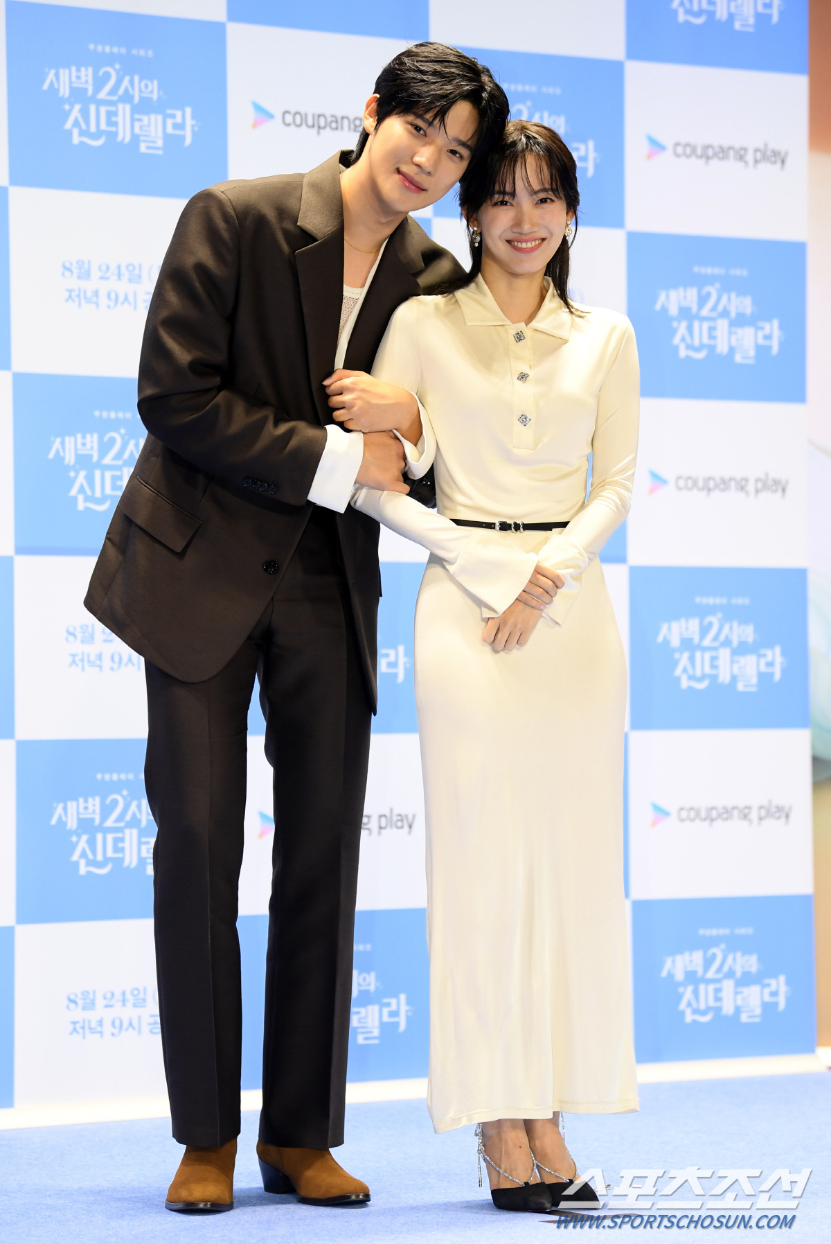 '새벽 2시의 신데렐라' 신현빈 "문상민과 14살 나이 차 전혀 못 느껴…