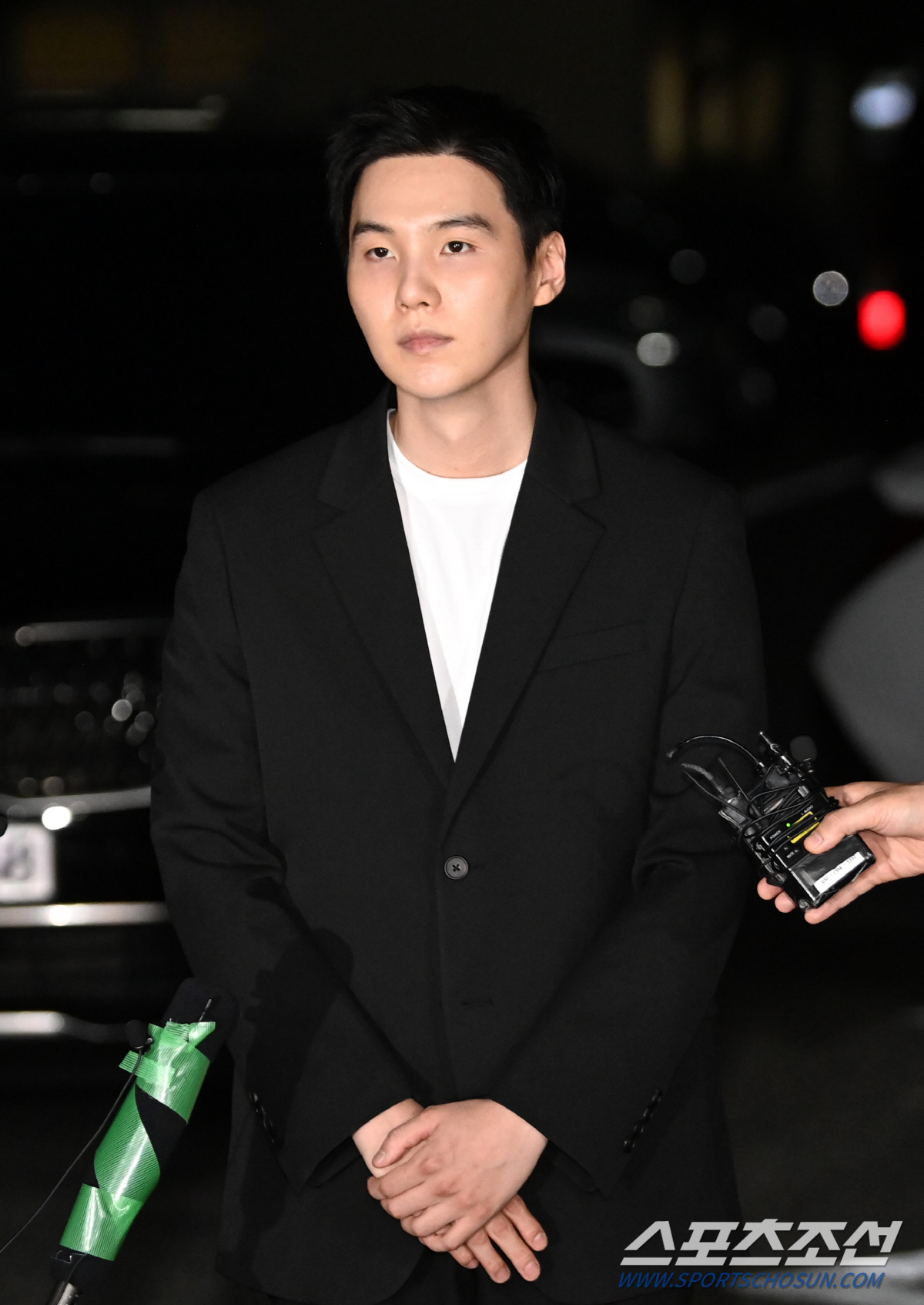 [포토] 두 손 모은 슈가, 음주운전 죄송합니다