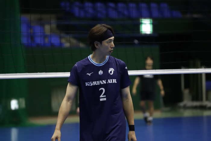 '통합 4연패' 100% 전력으로 日 전지 훈련 돌입…"VNL 준우승국 …