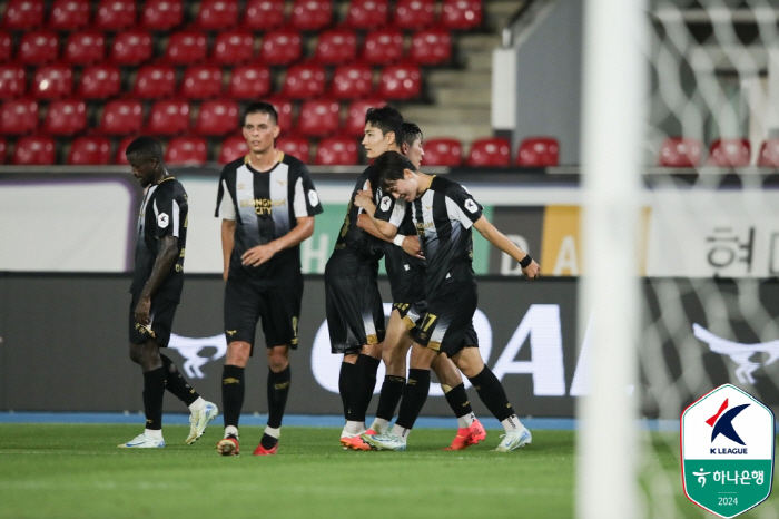 [성남 현장리뷰] 박수받을 만한, 그러나 아쉬운 무승부. 성남-FC 안양…
