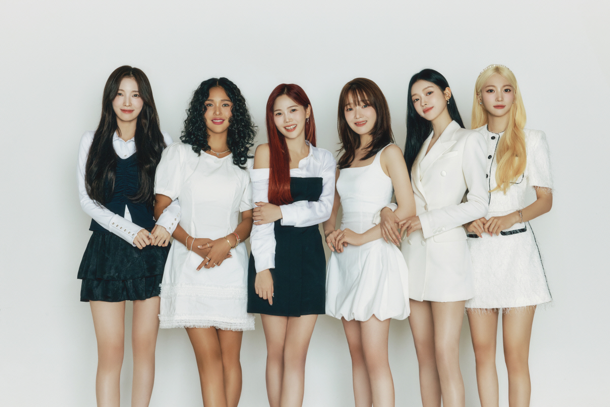 [인터뷰②]오마이걸 "3년도 못 갈 줄 알았는데 10년이라니, '퀸덤' …