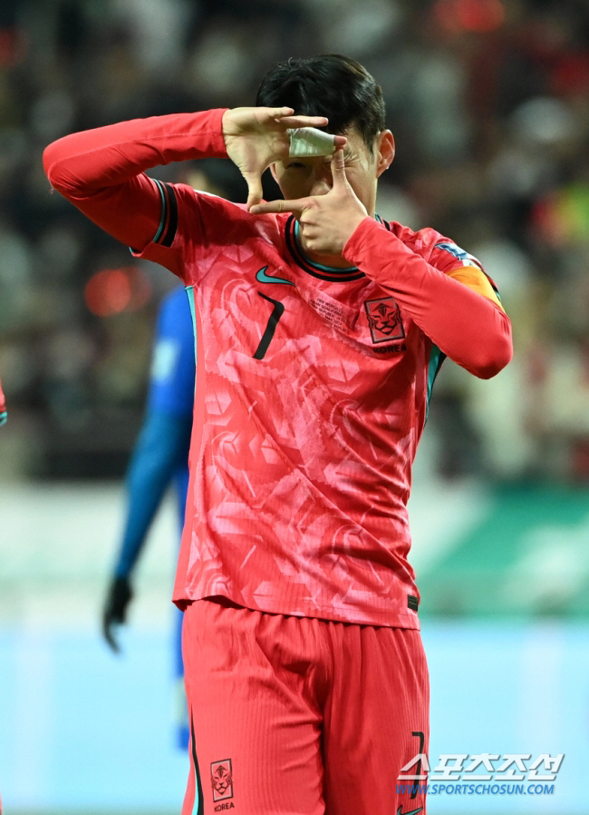 [오피셜]'손흥민-이강인 발탁+고교생 양민혁 이한범 황문기 깜짝승선'…대…