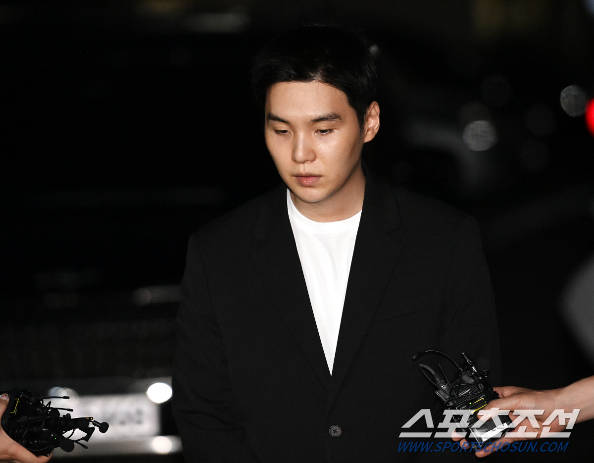 김호중·슈가에 박상민까지 끊이지 않는 '연예계 음주사건'…세 달 새 '4…