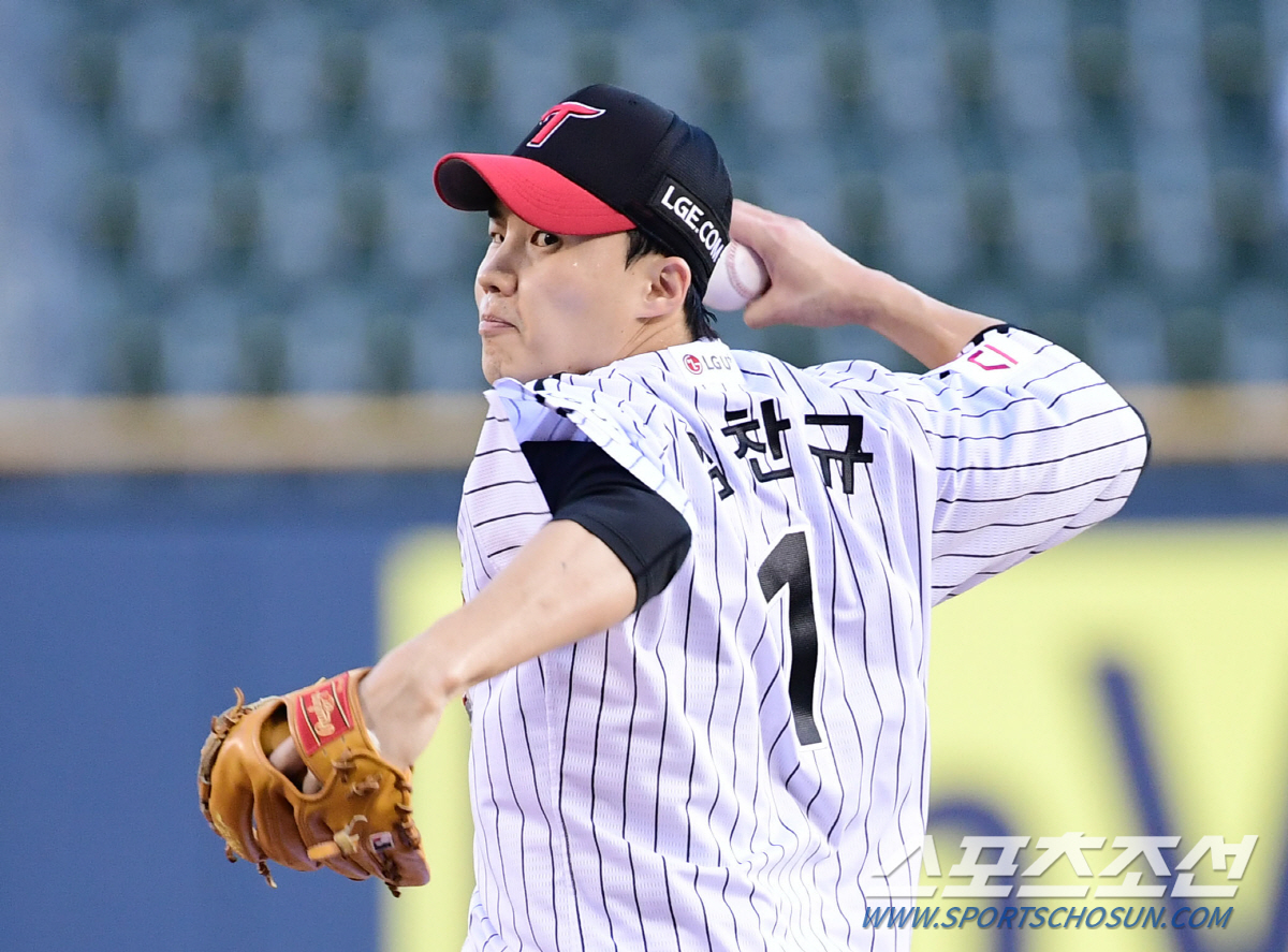 '천적 앞에서 천적이 되다.' 6이닝 무실점으로 KT전 3연승. 10-0…