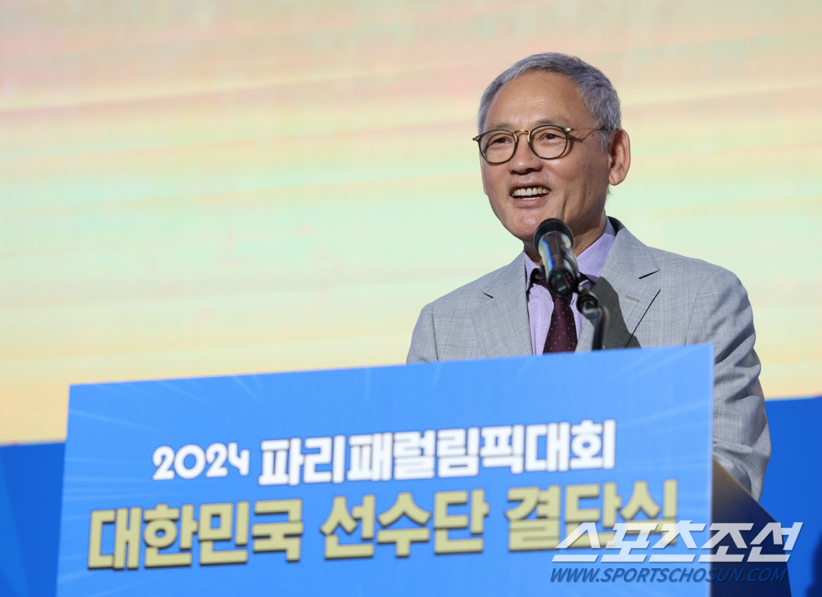 "파리패럴림픽 팀코리아 파이팅!" 유인촌 문제부장관,28일 개회식 참석.…
