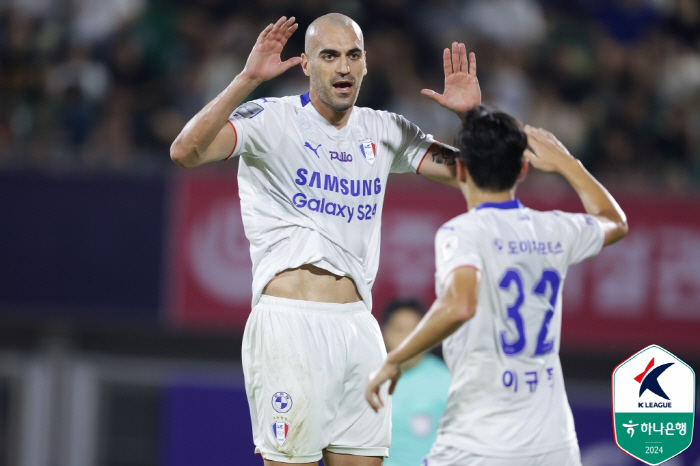 [K리그2 리뷰]'뮬리치 1골1도움' 수원 0-2→2-2 극적 무승부…선…