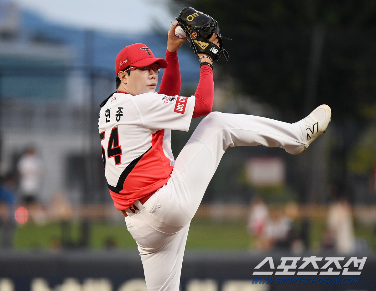 양현종 KBO 좌완 최초 10년 연속 150이닝 돌파! 그런데 이강철 또…