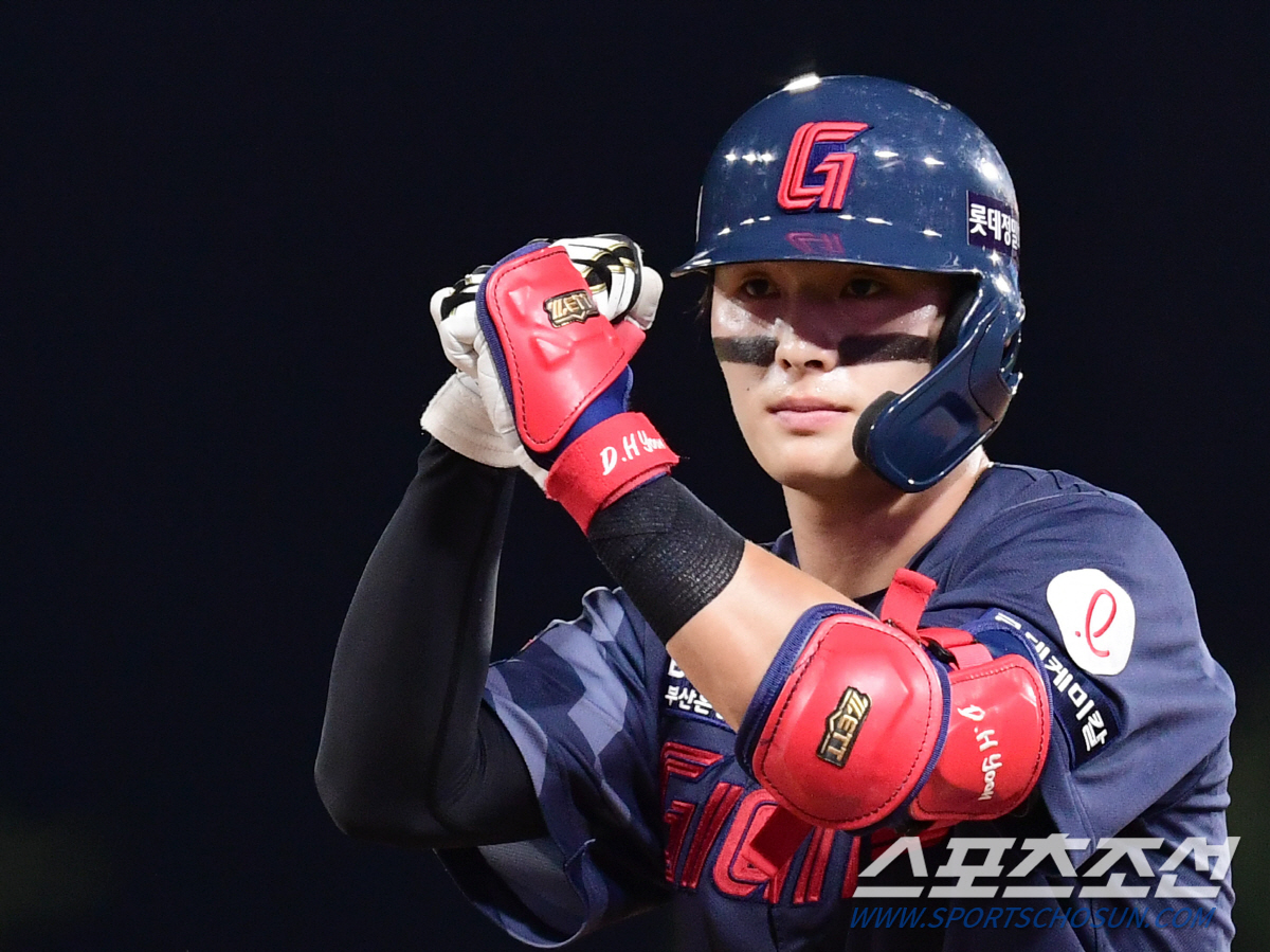 "9월은 단기전이다" 7년만의 가을야구, 명장에게도 간절하다…'총력전' …