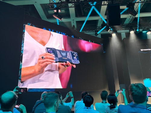 (베를린=연합뉴스) 조현영 기자 = 대만 PC 제조업체 에이서가 4일(현지 시각) 독일 베를린에서 AI PC 신제품 공개 기자 간담회를 열고 있다. 2024.9.4 hyun0@yna.co.kr