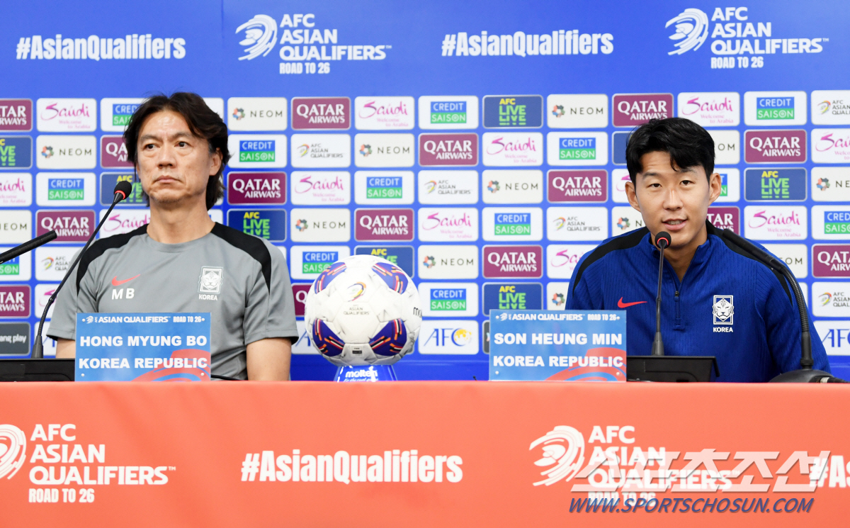 '영원한 캡틴' 홍명보 감독→'최장수 주장' SON "韓 축구 짊어진 손…