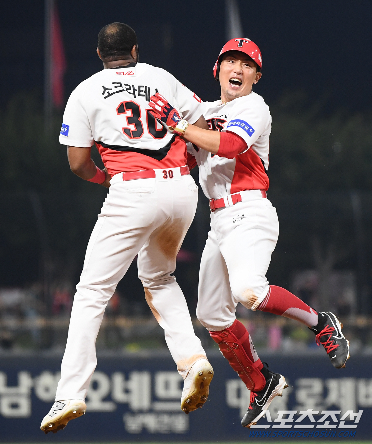 이틀 연속 연장, KIA엔 '끝내주는 남자'가 있었다…"방심 금물, 진짜…