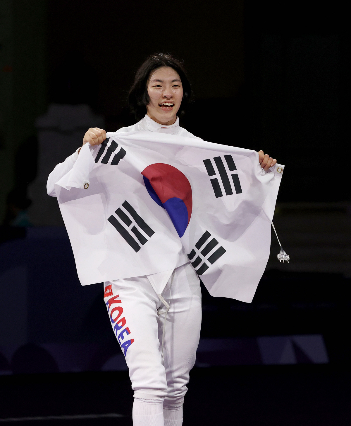 [파리패럴림픽] '나비검사의 비상' 휠체어펜싱 권효경 銀, 한국 펜싱에 …