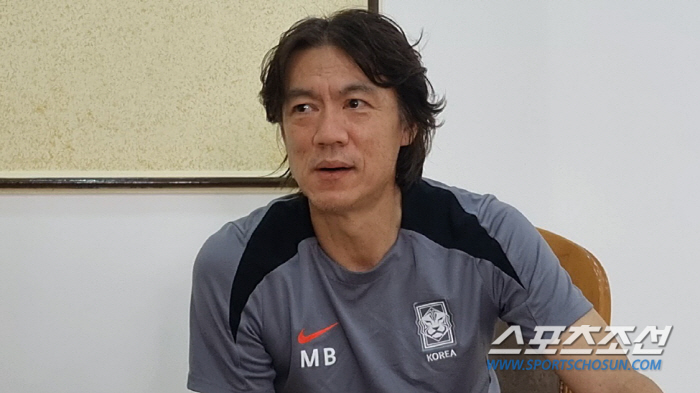 [오만Live일문일답]홍명보 감독 "선수들에게는 응원해주시길! 비난은 감…