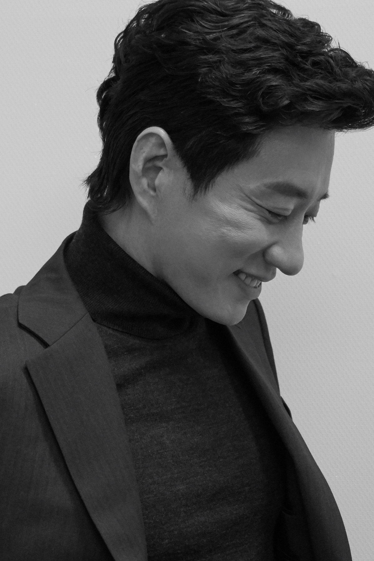 [SC인터뷰] "대배우 손현주와 함께"…김명민, '유어 아너'로 보여준 …