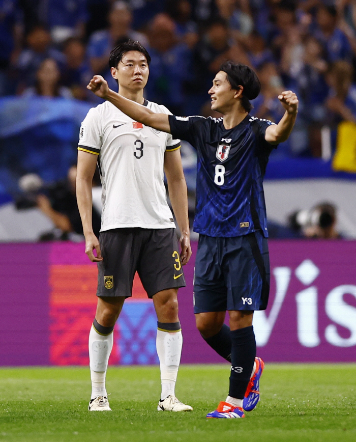 "중국이 일본에 0-7 참패한 이유 알려주마" 한국 축구도 새겨야 할 베…