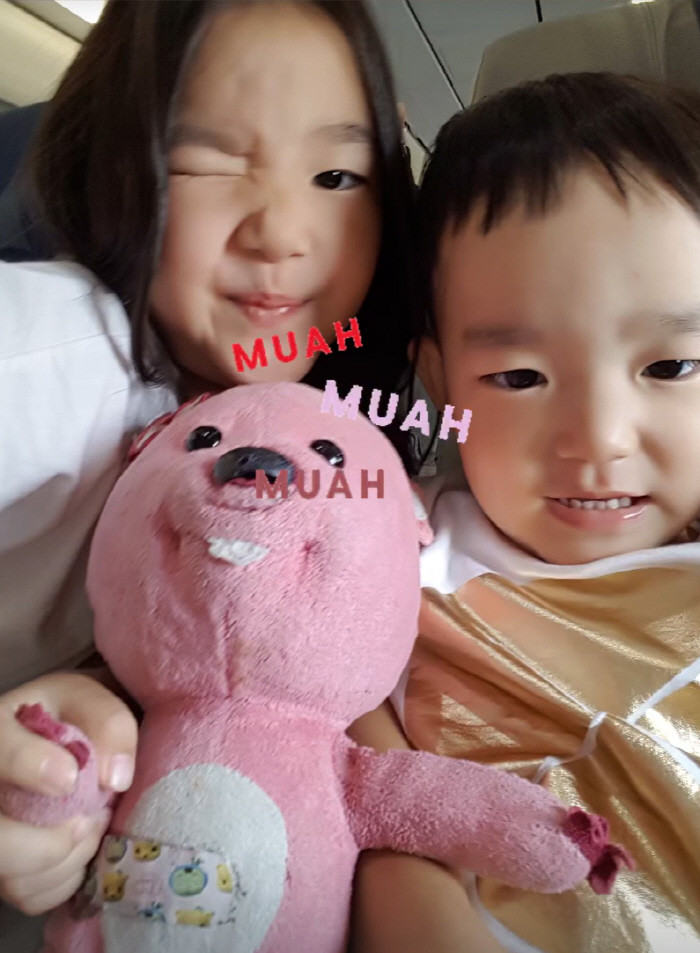 '아들과 생이별' 이윤진, 子 다을 향한 그리움..이혼소송 중 옛 추억 …