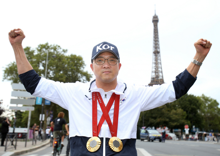 패럴림픽 2관왕+MVP '파리의 행복'에 흠뻑 젖었던 박진호, "가문의 …