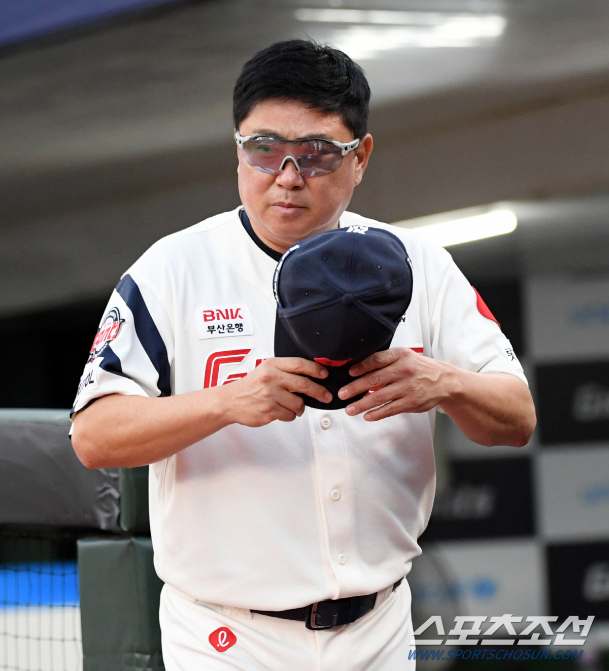 1000만 관중 임박! 잠실 롯데전 2만3750석 꽉 찼다. LG, 올해…