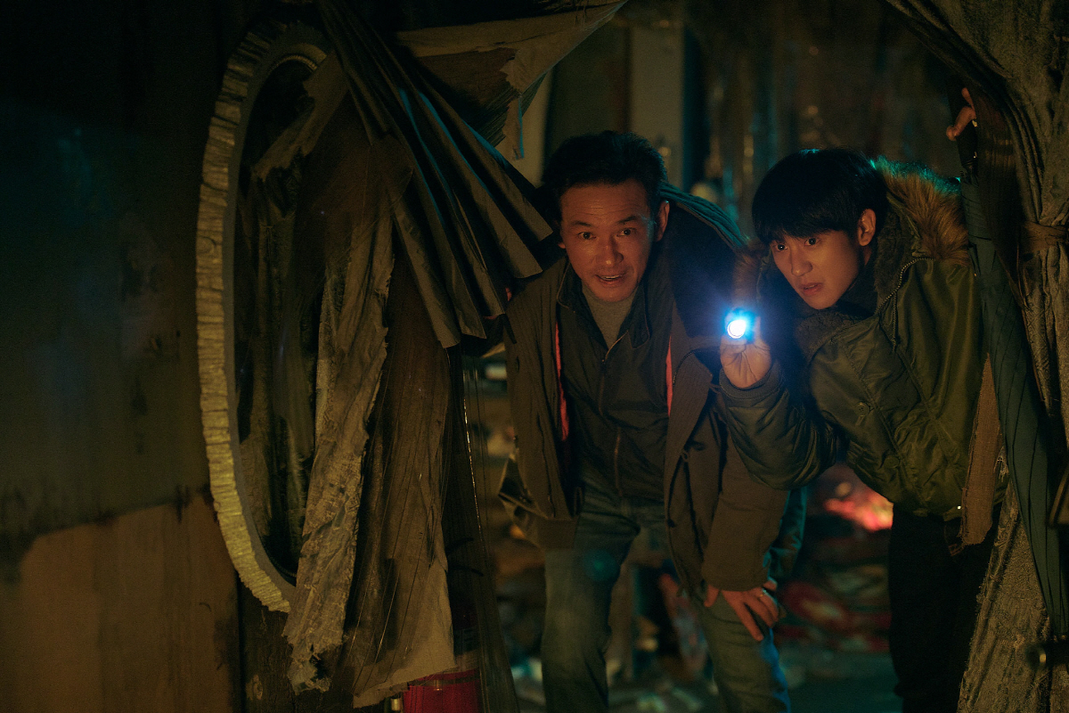 [SC인터뷰] "3편? 제작 가능성有"…류승완 감독, '베테랑2'로 확장…